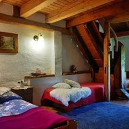 Z Kominkiem W Gorach Kaczawskich *